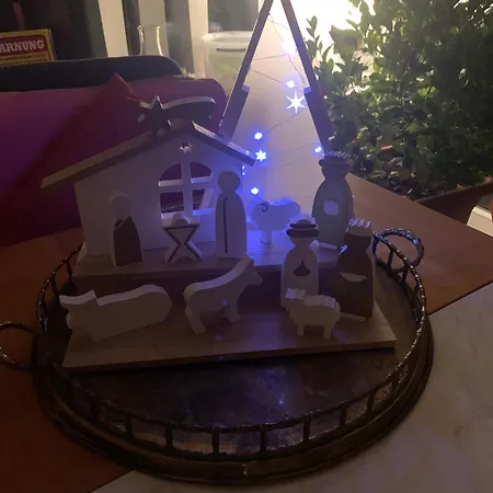 Naturhaus An Der Sulzburg Brucken (Esslingen)