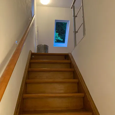 Naturhaus An Der Sulzburg * Brucken (Esslingen)